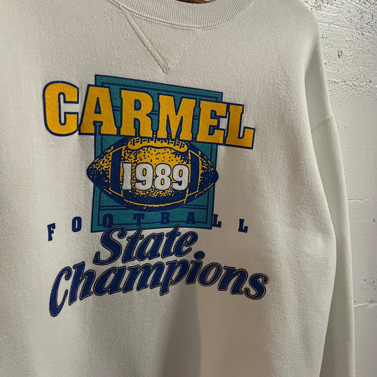 Vintage 1989 Russell Athletic Carmel Football State Champions Crewneck Sweatshirt - Size XL - Made In USA - White/Yellow/Blue