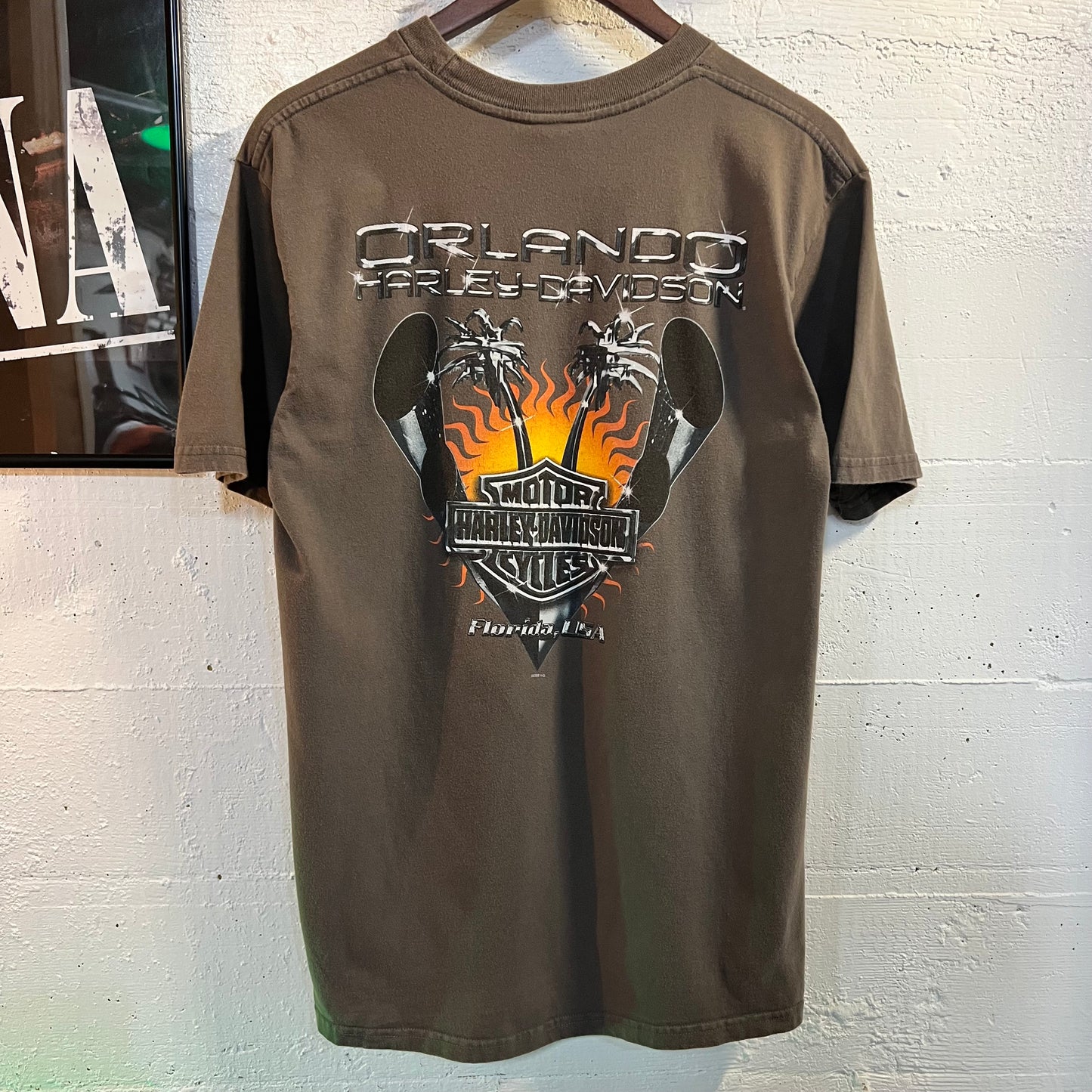 Y2K Harley Davidson Orlando, Florida Chrome T-Shirt - Size Large - Made In USA - Grey/Multicolor