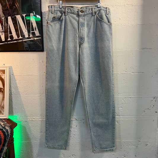 Vintage 90's Levi's Orange Tab 550 Relaxed Fit Light Wash Denim Jean - Size 38 x 32 - Made In USALight Faded Blue