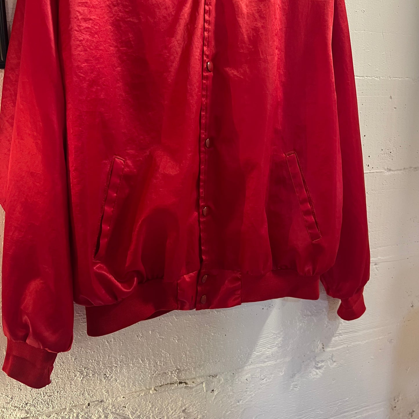 Vintage 1980's Highlander Bowl Mt. St Helens Invitational 'Kelso WA' Satin Bomber Jacket - Size XL - Union Made In USA - Red/White