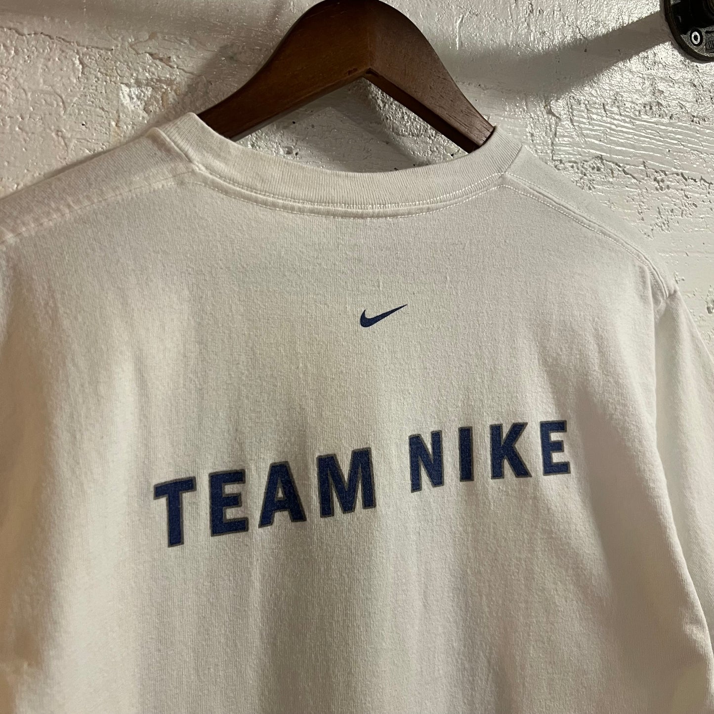 Vintage 1999 Nike Hood To Coast 196 Mile Relay Marathon T-Shirt - Size Medium - Made In USA - White/Blue/Grey