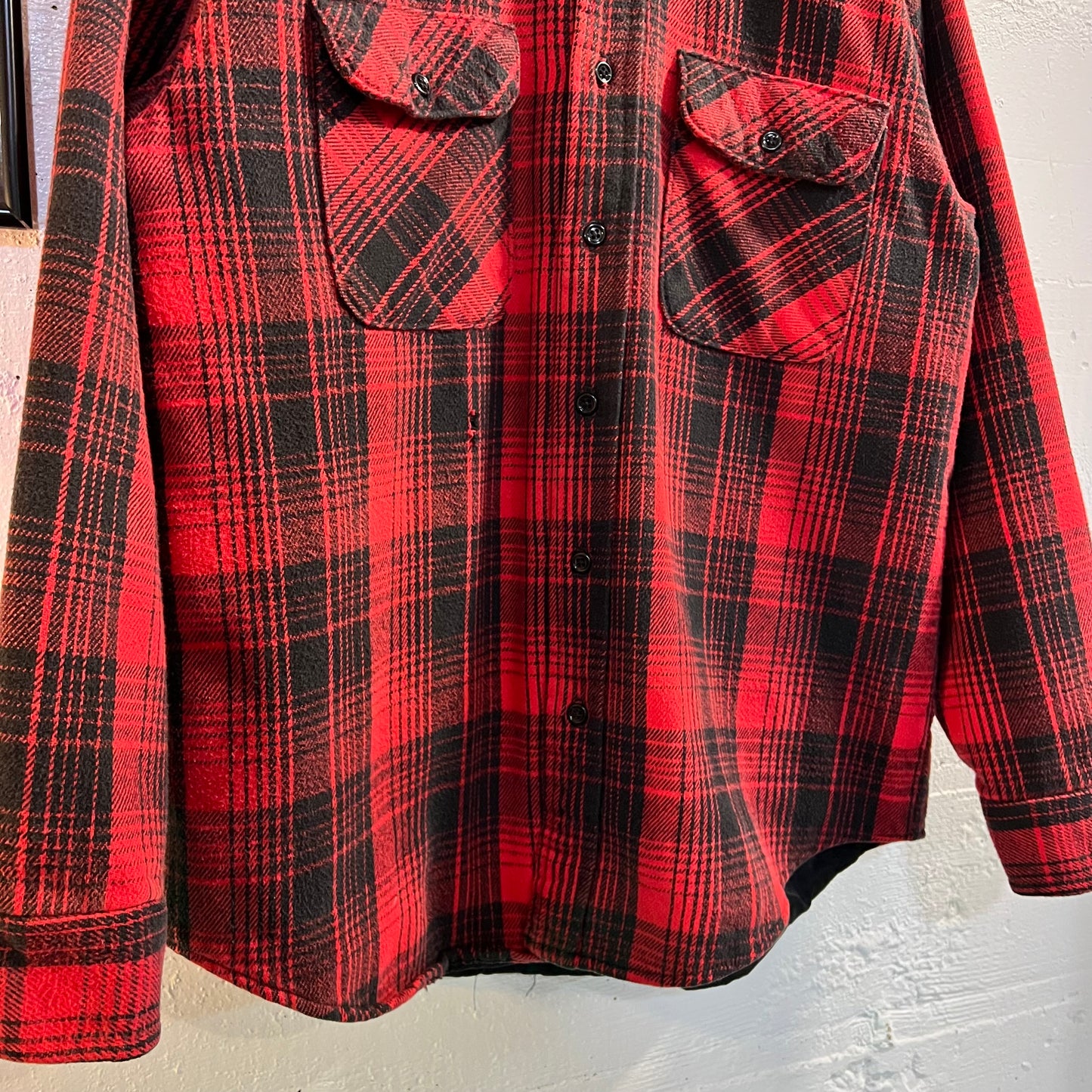 Vintage Plaid Quilted Plaid Flannel Overshirt - Size Large - Red/Black