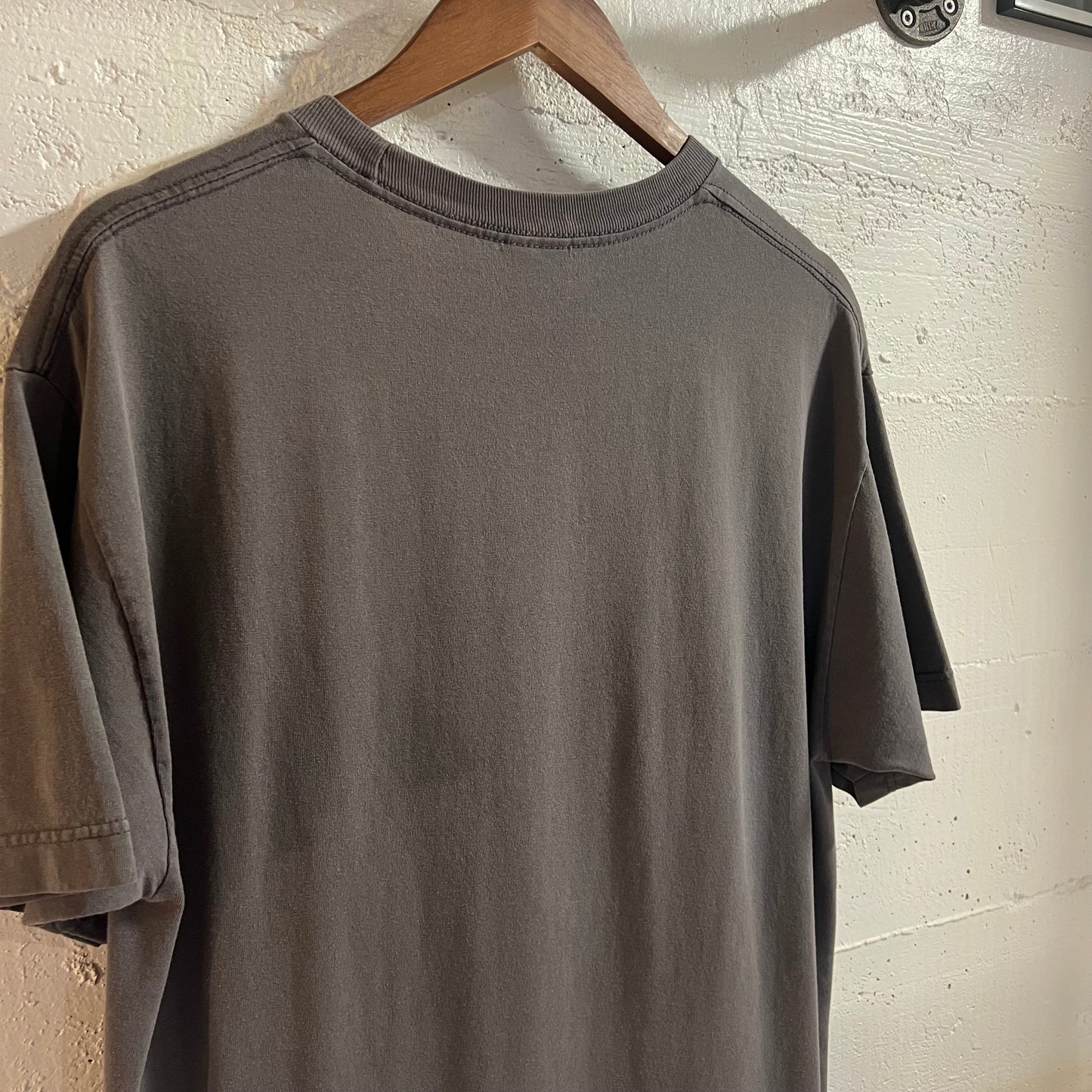 Vintage 2005 Pink Floyd ‘Wish You Were Here’ Band T-Shirt - Size Large - Faded Black/Grey