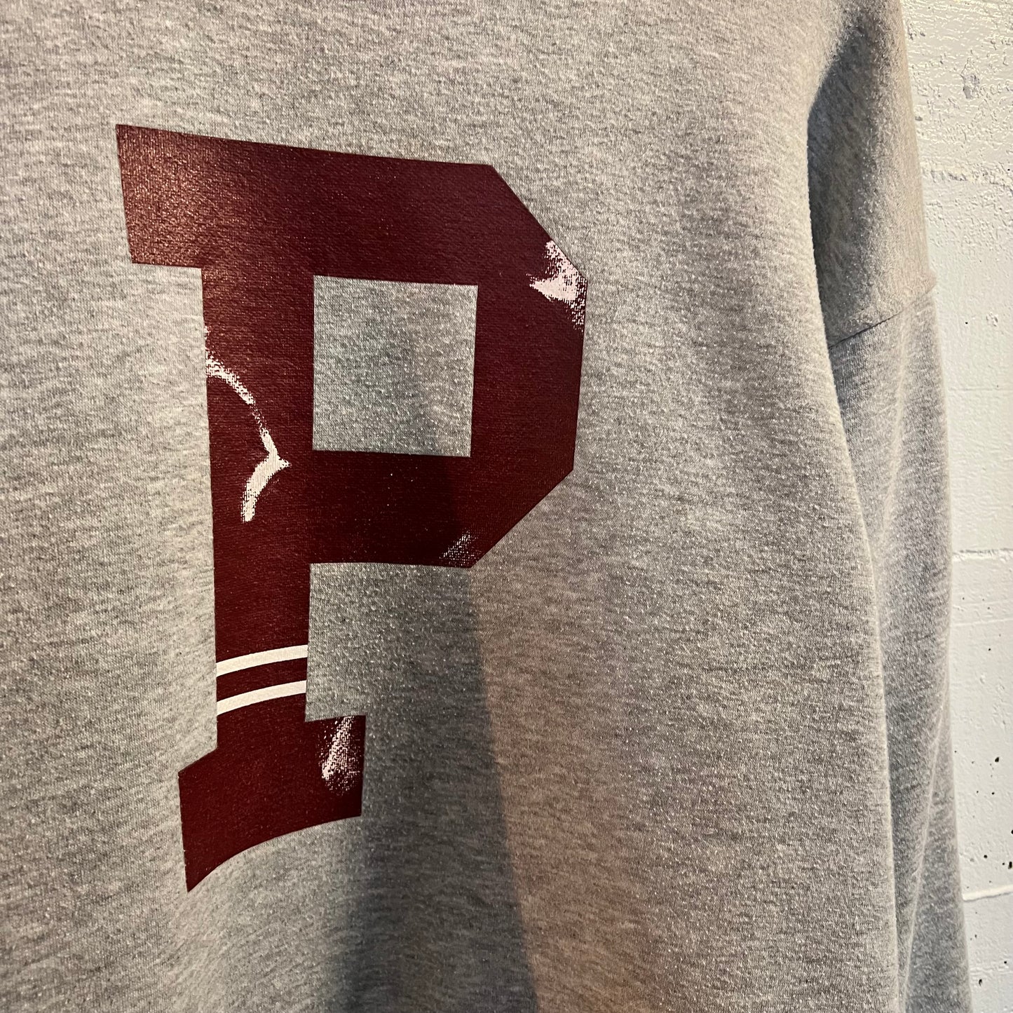 Vintage Distressed Collegiate ‘P’ Crewneck Sweatshirt - Size 2XL - Made In USA - Grey/Maroon
