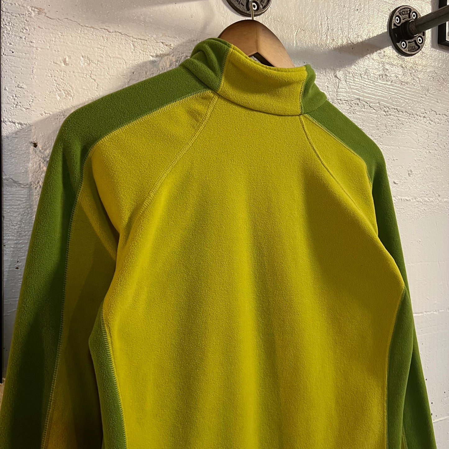 Vintage 2000's Nike ACG (All Conditions Gear) Quarter Zip Pullover Fleece - Size Large - Avocado Green