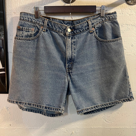 Vintage 90's Sashiko Mended Levi's 647 Denim Shorts - Size 14R (35") - Stonewash Indigo