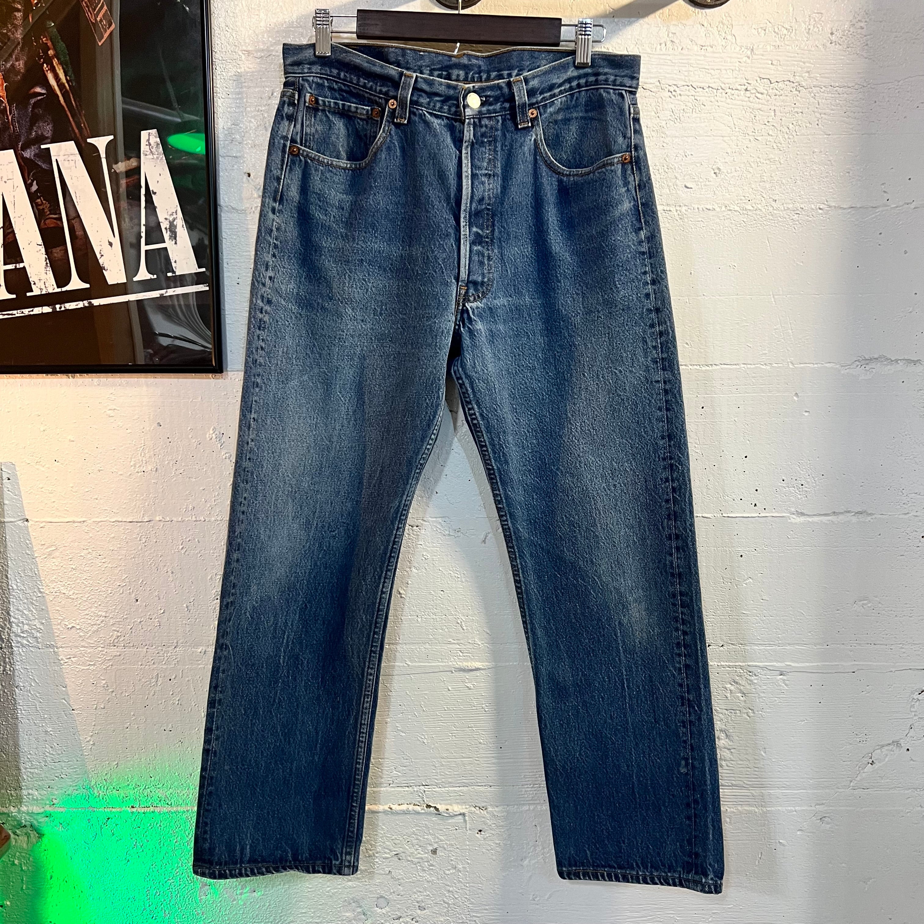 Vintage 1980 Medium Washed Levis 501XX Button store Fly Jeans