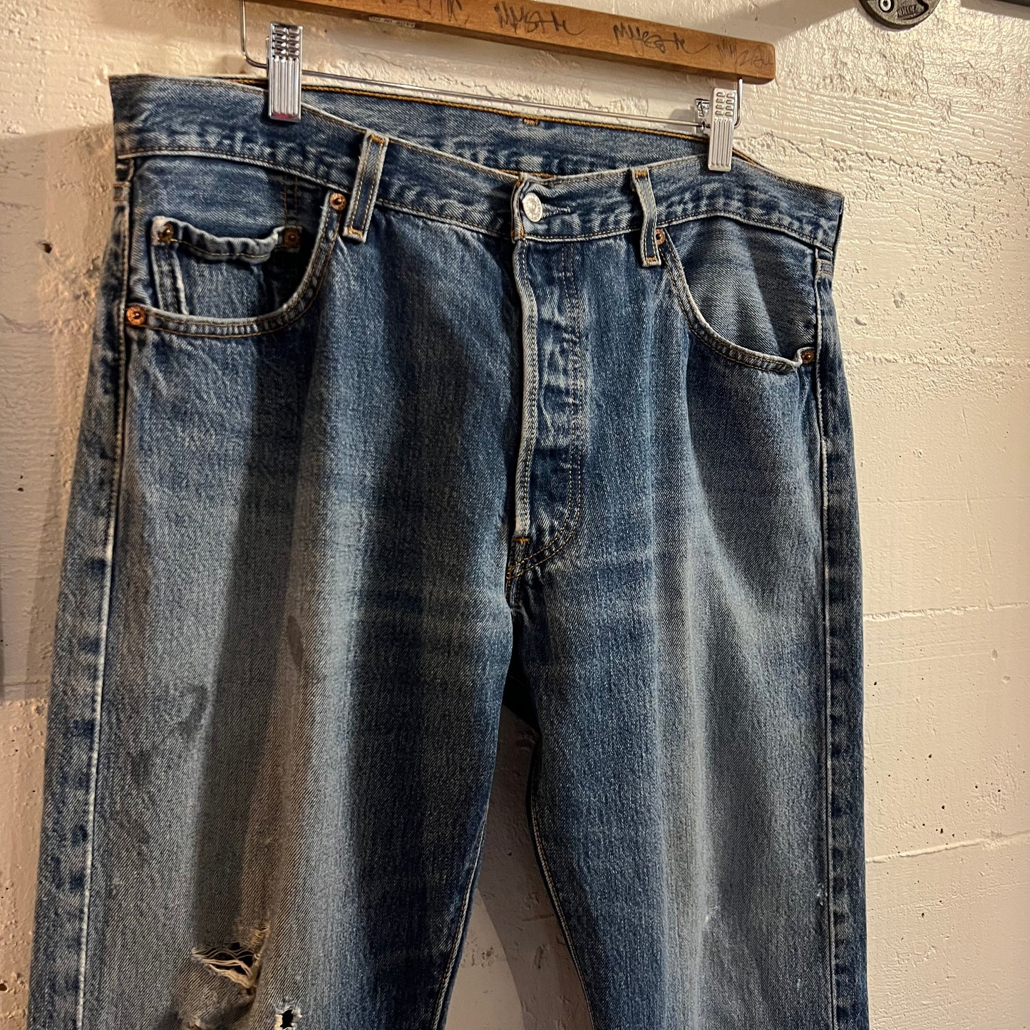 Vintage Distressed 2000's Levi's 501-0115 - Size 35" x 33" - Made In Guatemala - Mid Wash Indigo