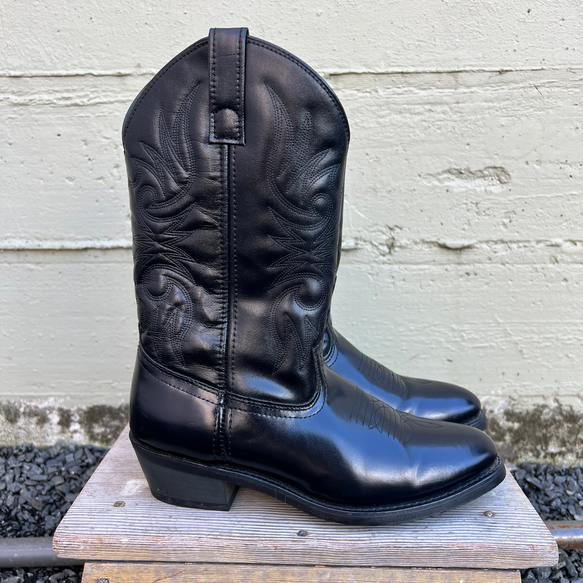 Laredo Paris Leather Western Cowboy Boots 4240 - Size 9D - Black