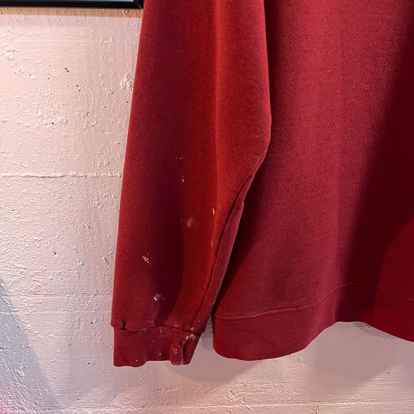 Vintage 2000's Nike Distressed Mini Swoosh Crewneck Sweatshirt - Size Medium - Maroon