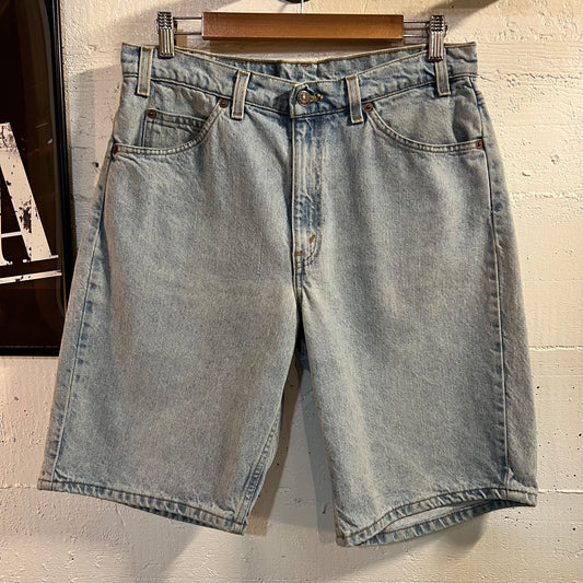 Vintage 90's Levi's Orange Tab 550 Relaxed Fit 11" Denim Jean Shorts - Size 32" - Light Wash