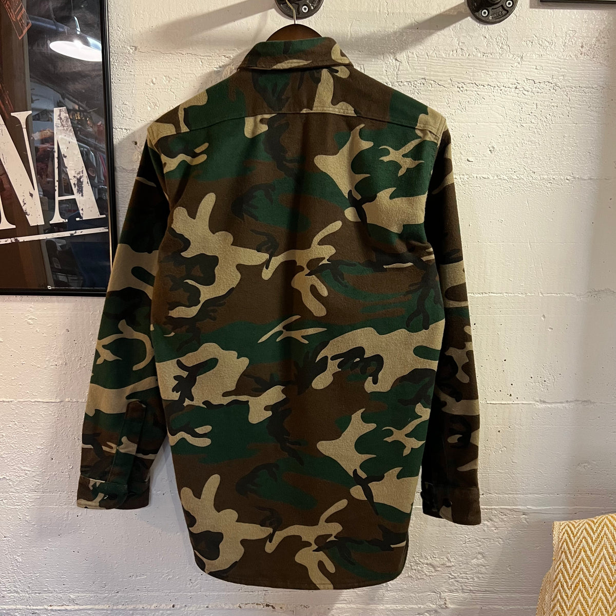 Vintage 90’s Cabela’s Woodland Camo Chamois Cloth Long Sleeve Button Up Flannel - Size Small - Made In USA - Earth Toned