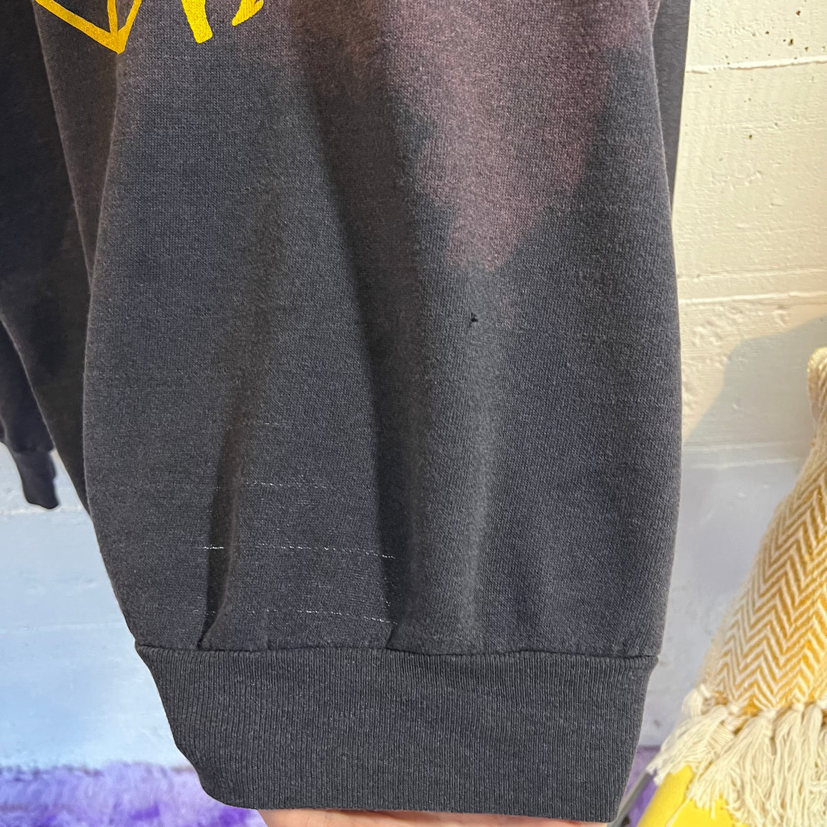 Vintage 70’s/80’s Distressed Purdue University Raglan Sleeve Crewneck Sweatshirt - Size Large - Faded Black/Yellow