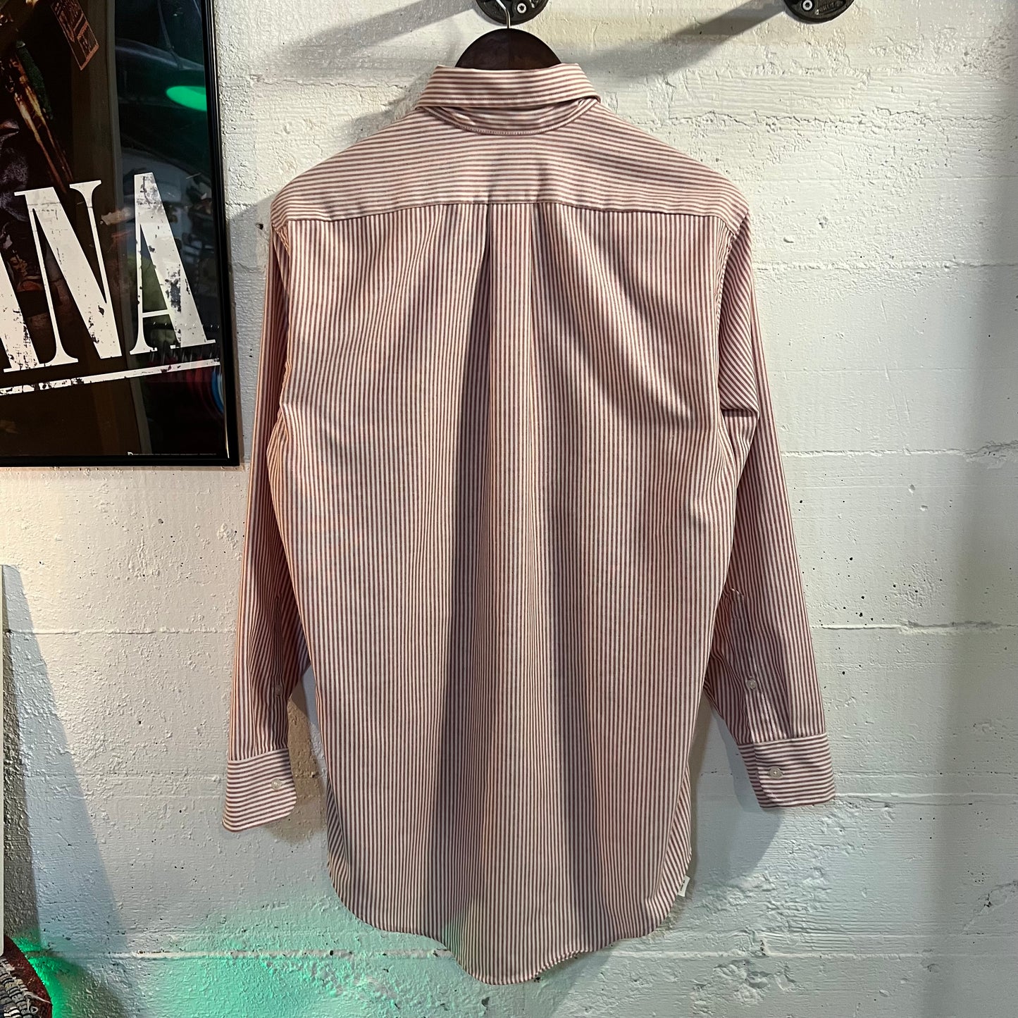 Vintage 417 By Van Heusen Pinstripe Button Down Oxford Shirt - Size 15-1/2 (32/33) - Made In USA - Red/White