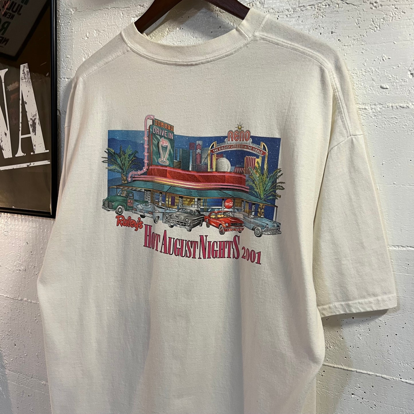 Vintage 2001 Raley’s Hot August Nights Graphic T-Shirt - Size XL - White
