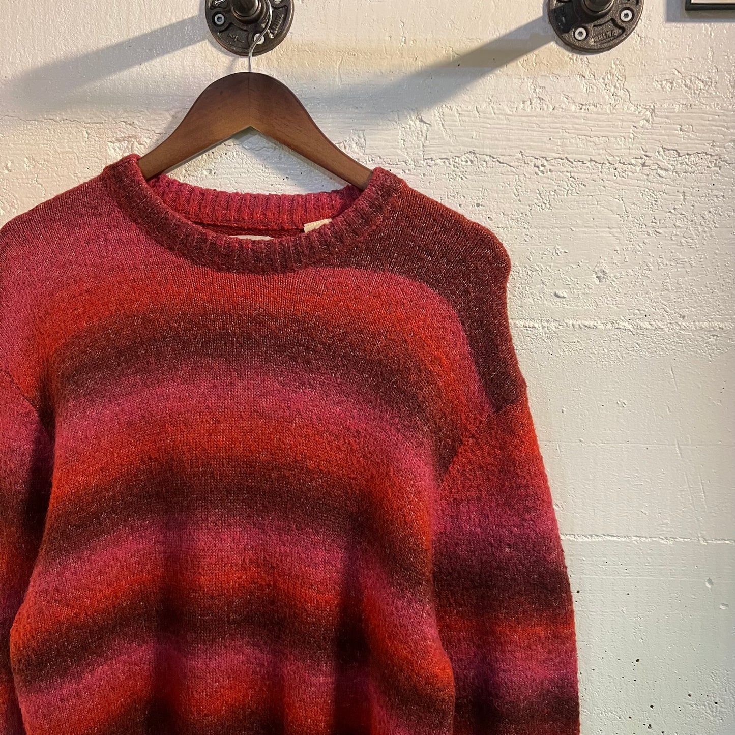 Levi's Battery Crewneck Sweater - Size Small - Multicolor - Relaxed Fit