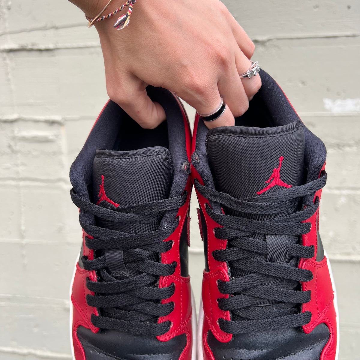 *Pre-Owned* Nike Air Jordan 1 Low 'Reverse Bred' - Size 9.5M/11W - 553558-606 - 2020