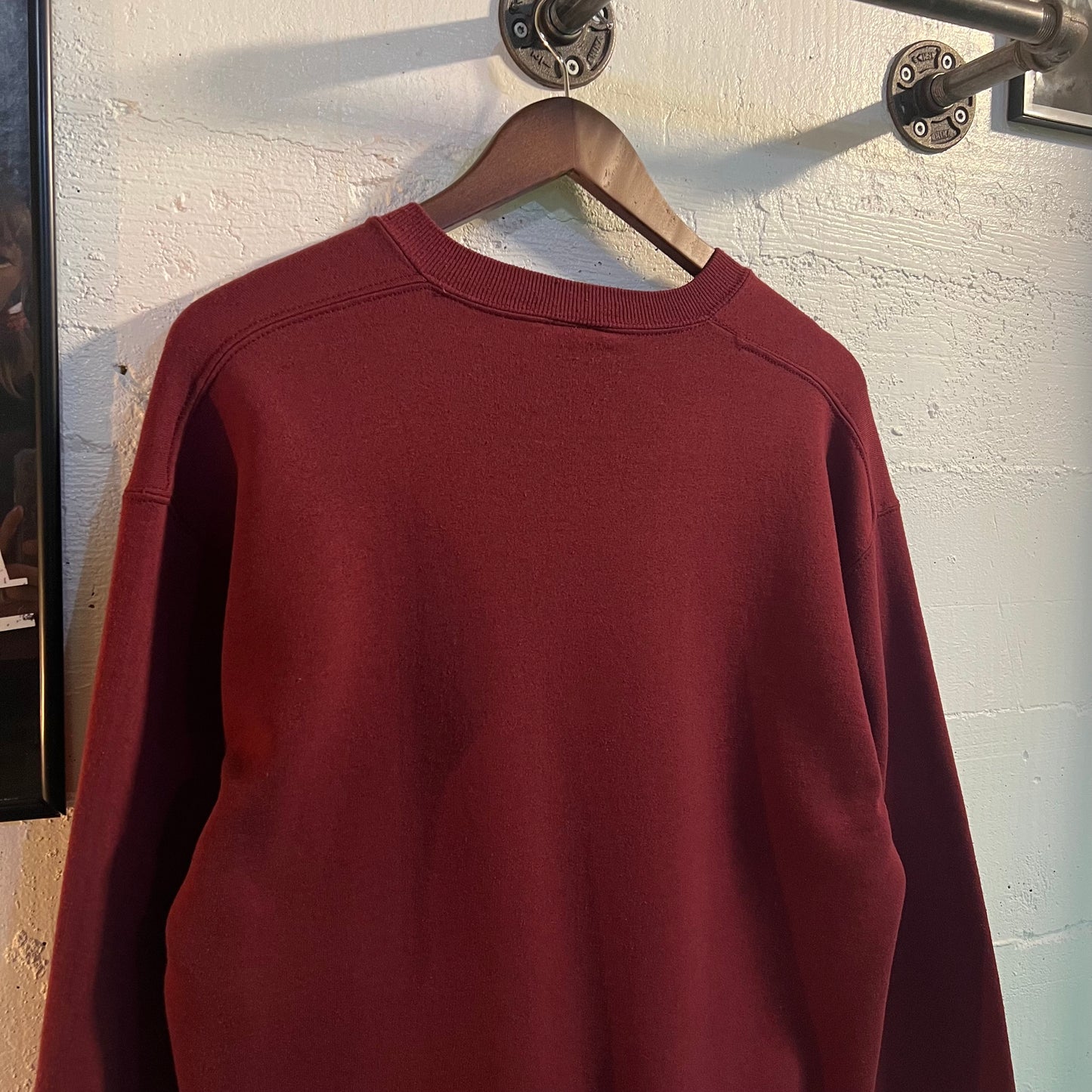 Vintage 80’s Russell Athletic Blank Crewneck Sweatshirt - Size Large - Maroon