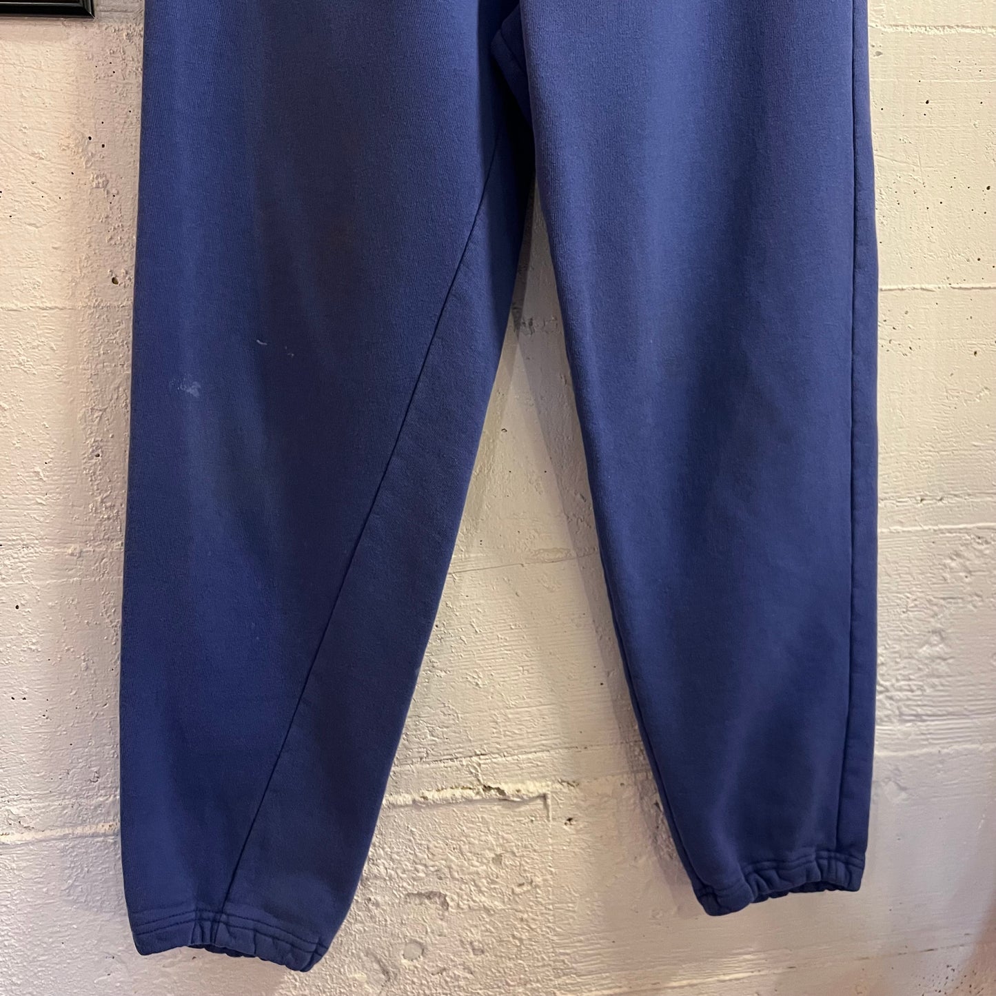 Vintage 80’s Embroidered Champion Heavyweight Sweatpants - Size Large - Made In USA - Royal Blue