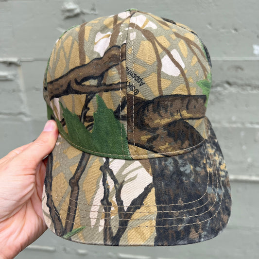 Vintage 90’s AMJ Pacific Co. Skyline Apparition Hunting Camo Six Panel SnapBack Trucker Hat - One Size Fits All - Made In USA - Earth Toned