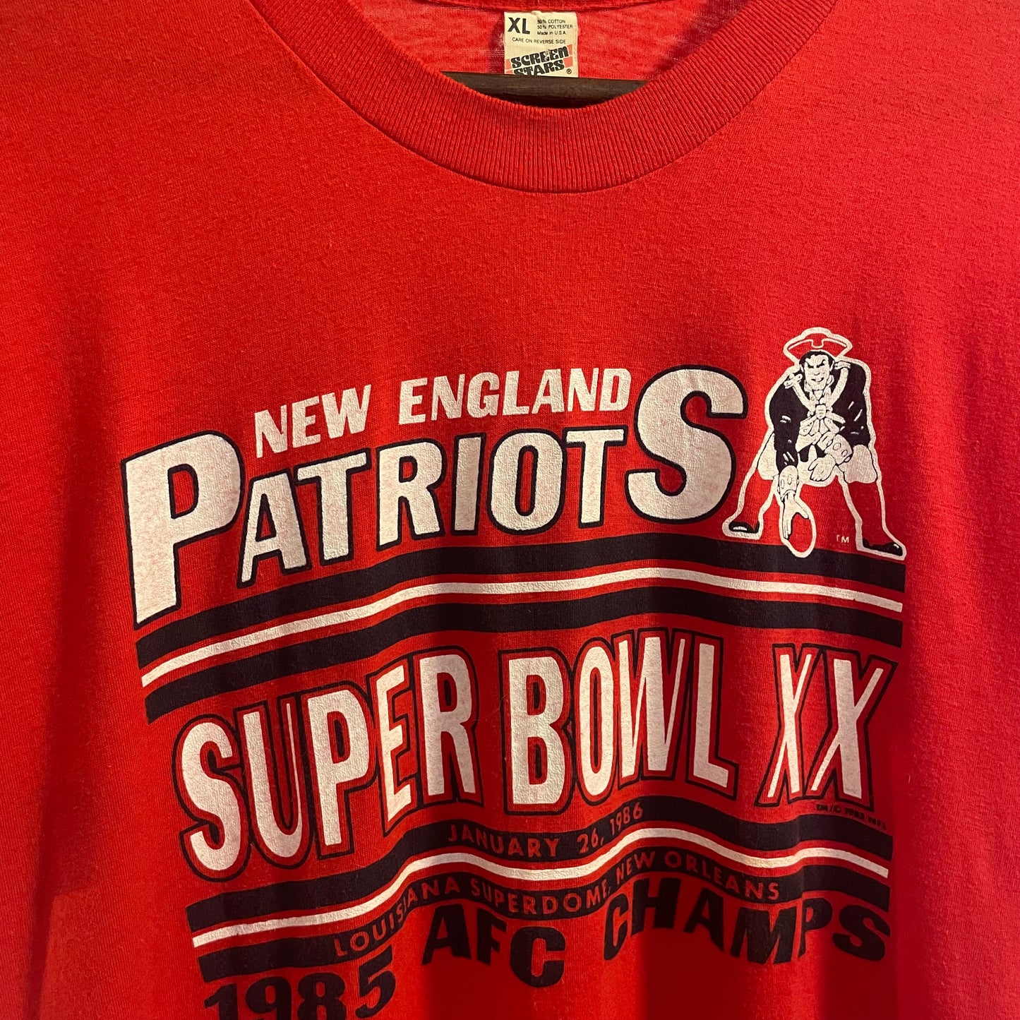 Vintage 1985 New England Patriots ‘Super Bowl XX’ Single Stitch T-Shirt - Size XL - Made In USA - Red/Black/White