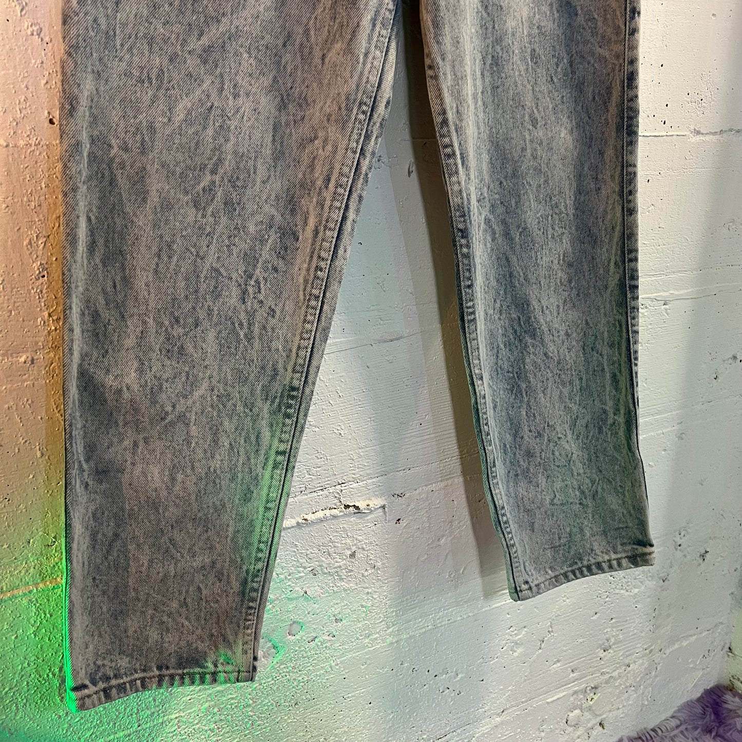 Vintage 90's Levi's Special Reserve 550 Acid Wash Denim Jean - Size 32" x 29" - Made In USA
