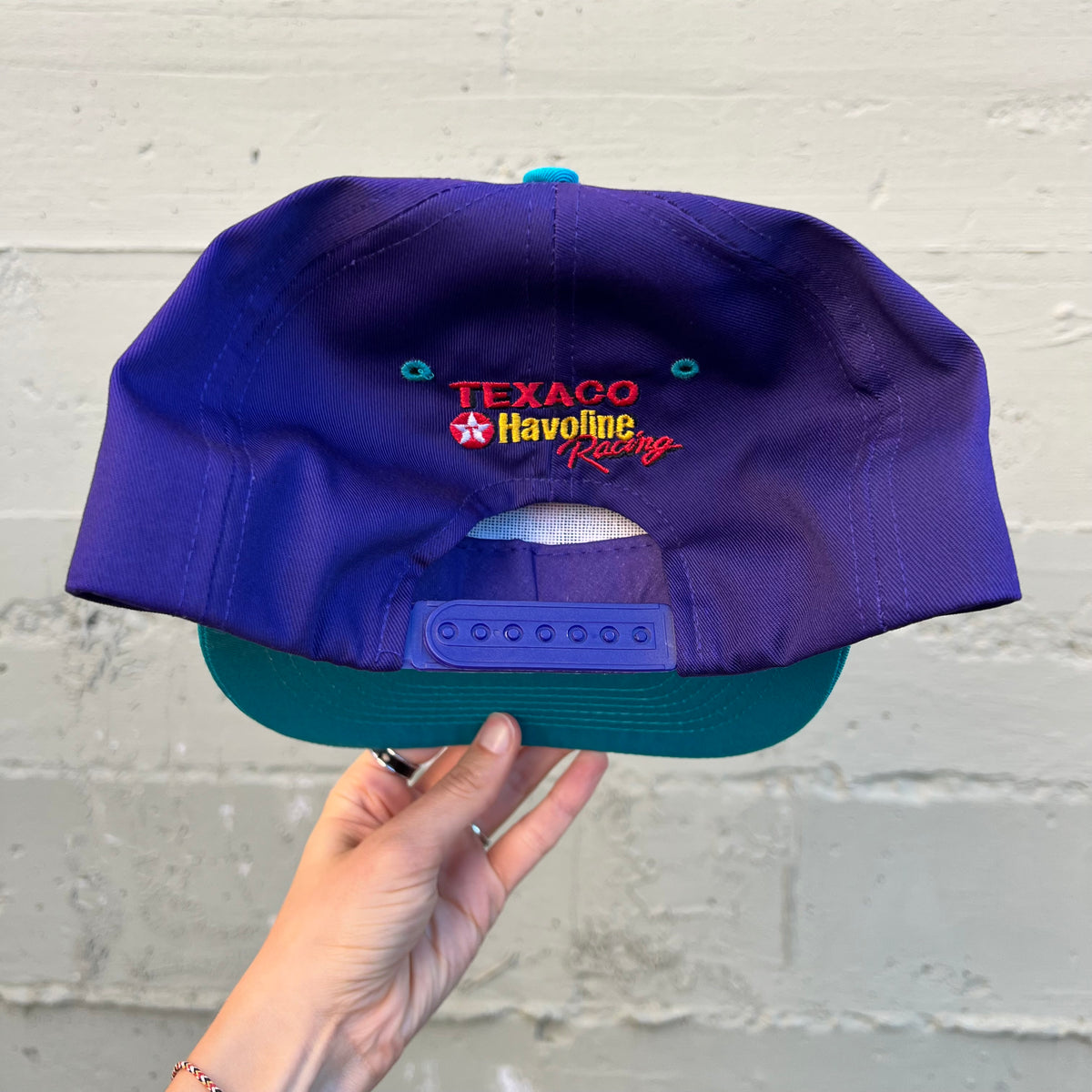 Vintage 1994 Mario Andretti #6 Texaco Racing 'A Legendary Finish' Embroidered 2-Tone Snapback Hat - O/S - Purple/Teal