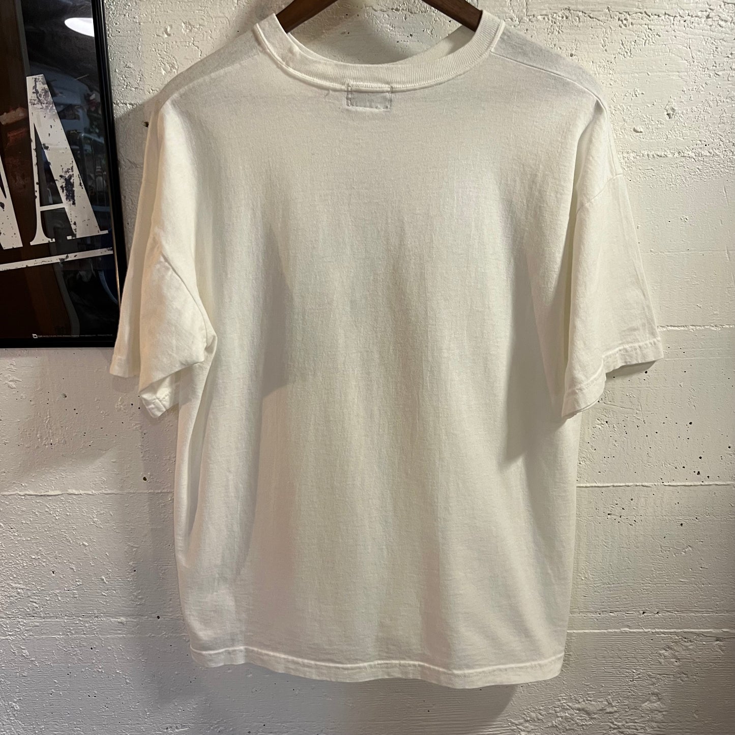 Vintage 2000's Willow Bay 'Home Garden' Graphic T-Shirt - Size Medium - White/Multi