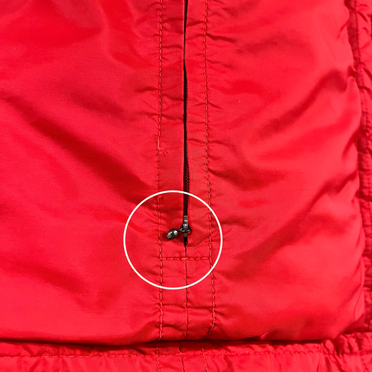 Vintage 1970's Eddie Bauer Blizzard Proof Goose Down Womens Ski Jacket - Size S/M - Made In USA - Red