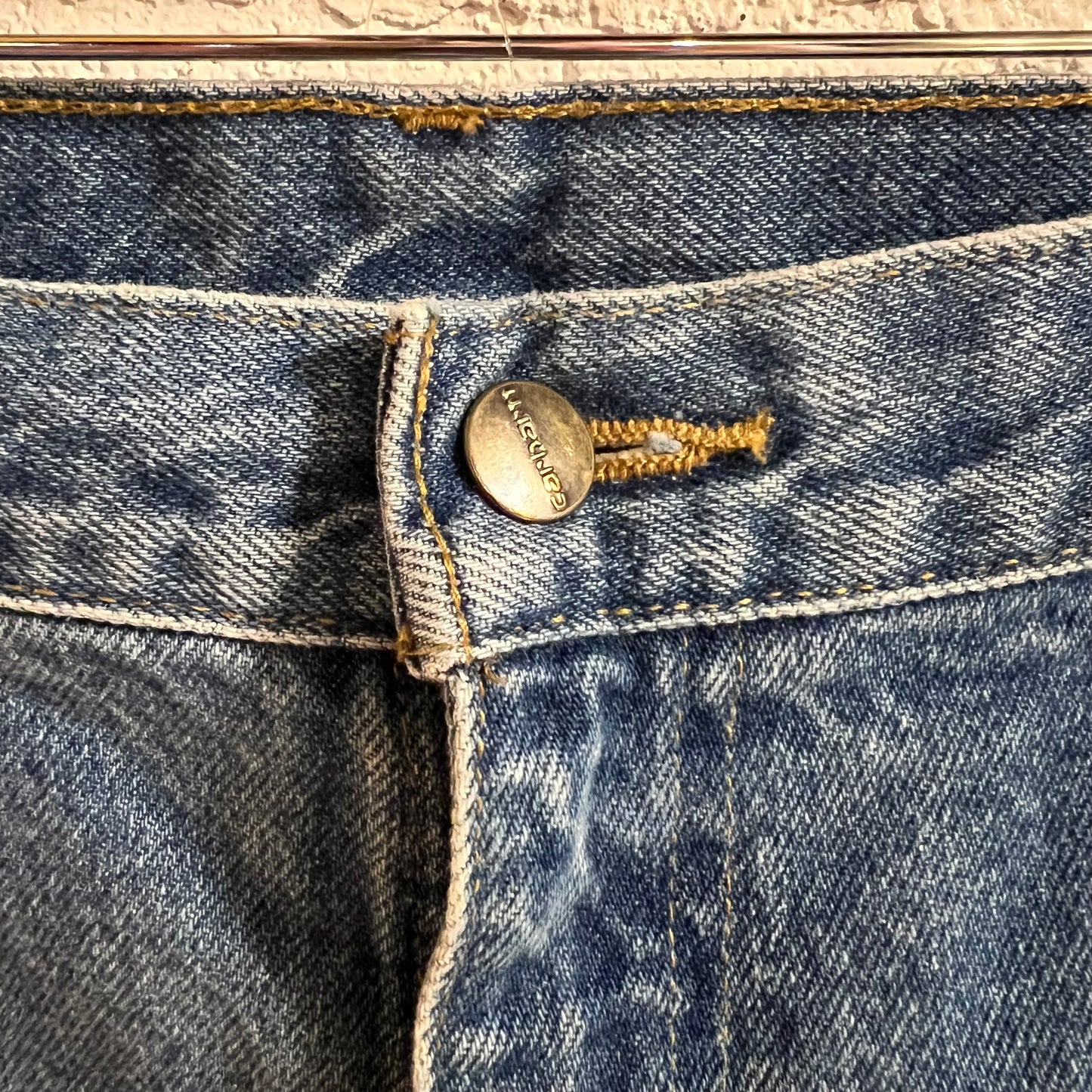 2000's Distressed Carhartt Loose Original Fit Double Knee Denim Carpenter Jeans - Size 33" x 30" - Mid Wash Indigo