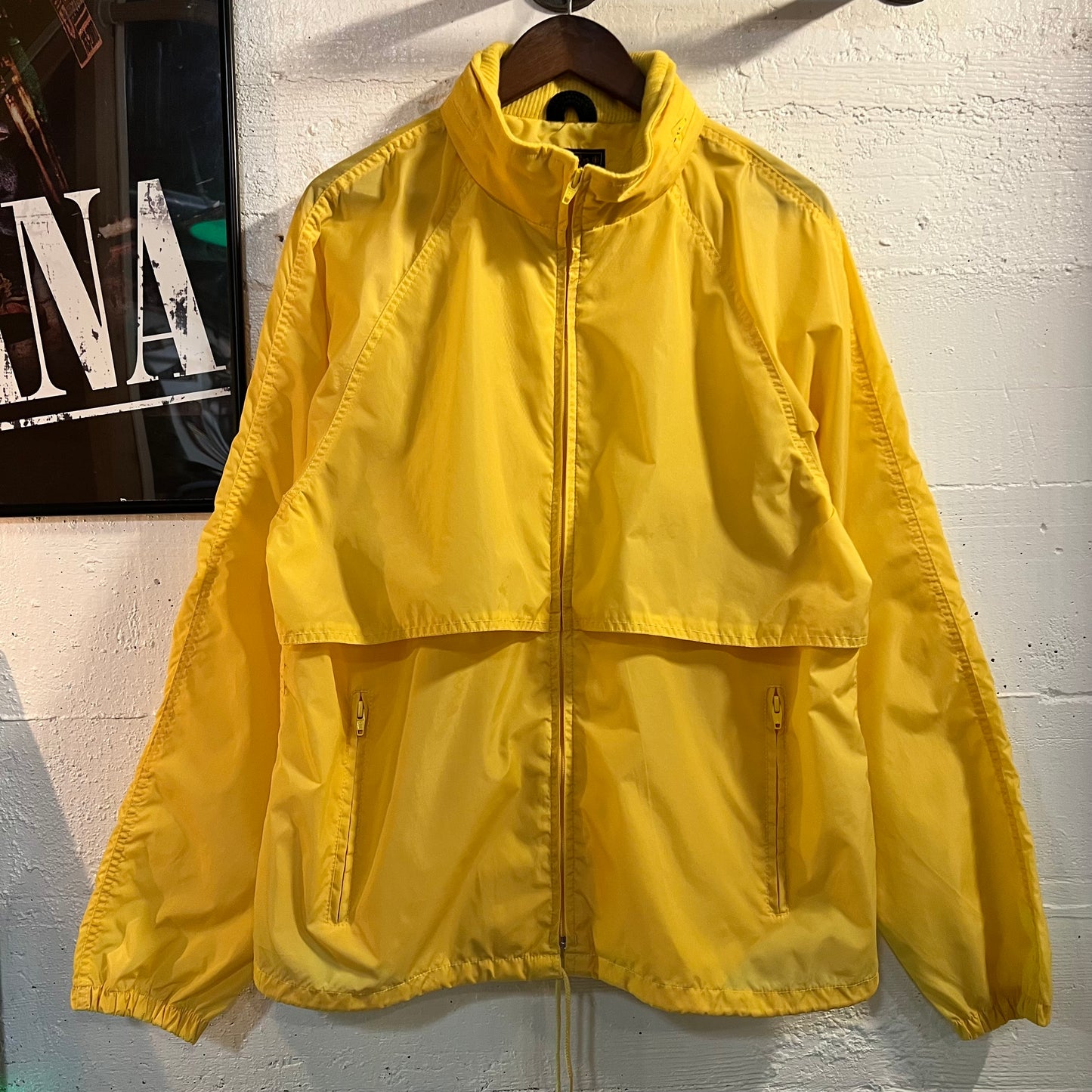 Vintage 1980's Eddie Bauer Pastel Zip Up Windbreaker Jacket - Size Large - Pastel Yellow