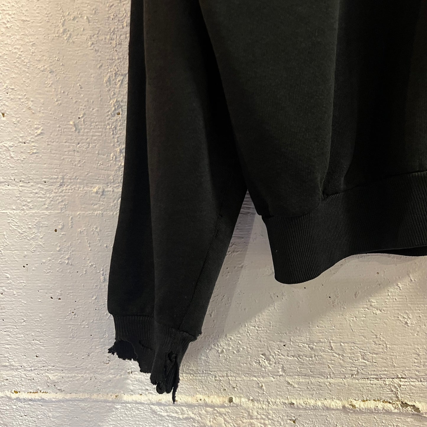 Vintage 90's Distressed Holy Cross Collegiate Crewneck Sweatshirt - Size XL - Made In USA - Black