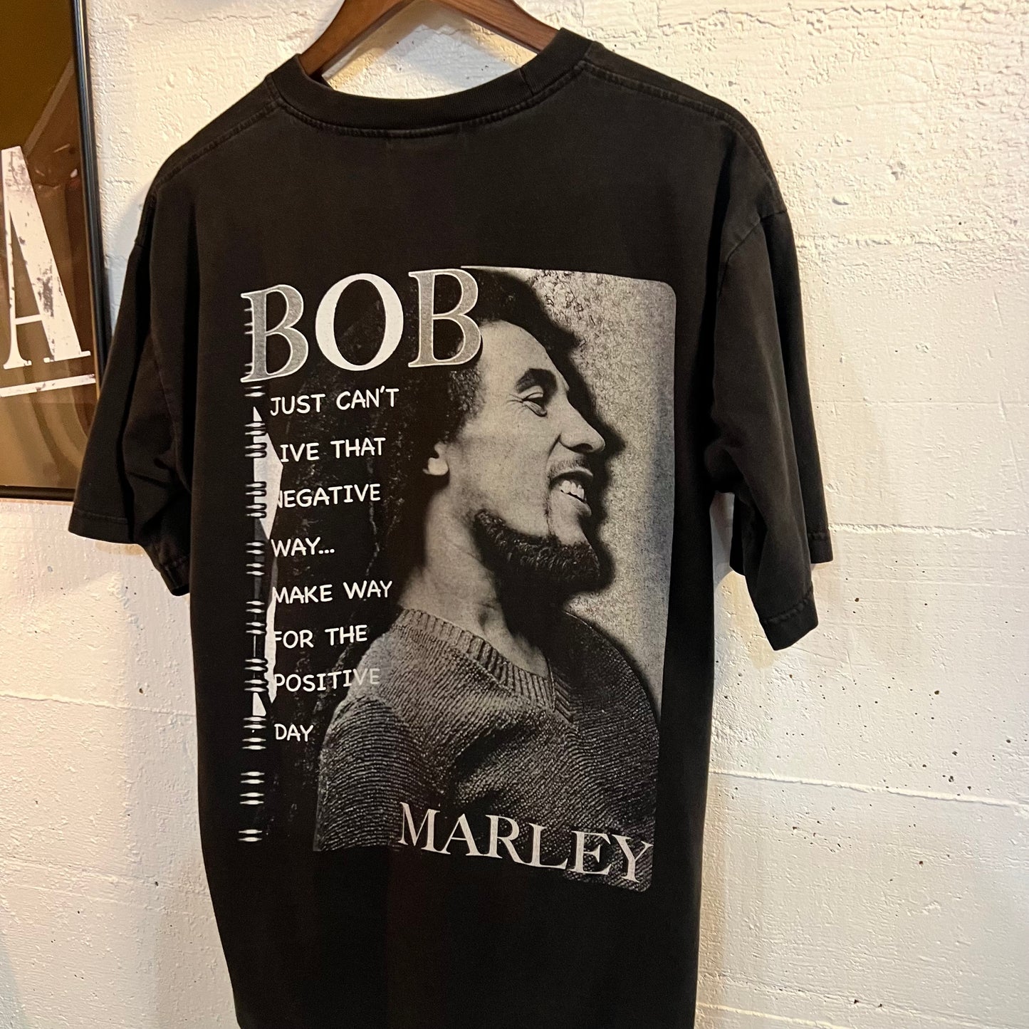 Vintage Zion Bob Marley Graphic Lyric T-Shirt - Size Large - Black/White/Multicolor