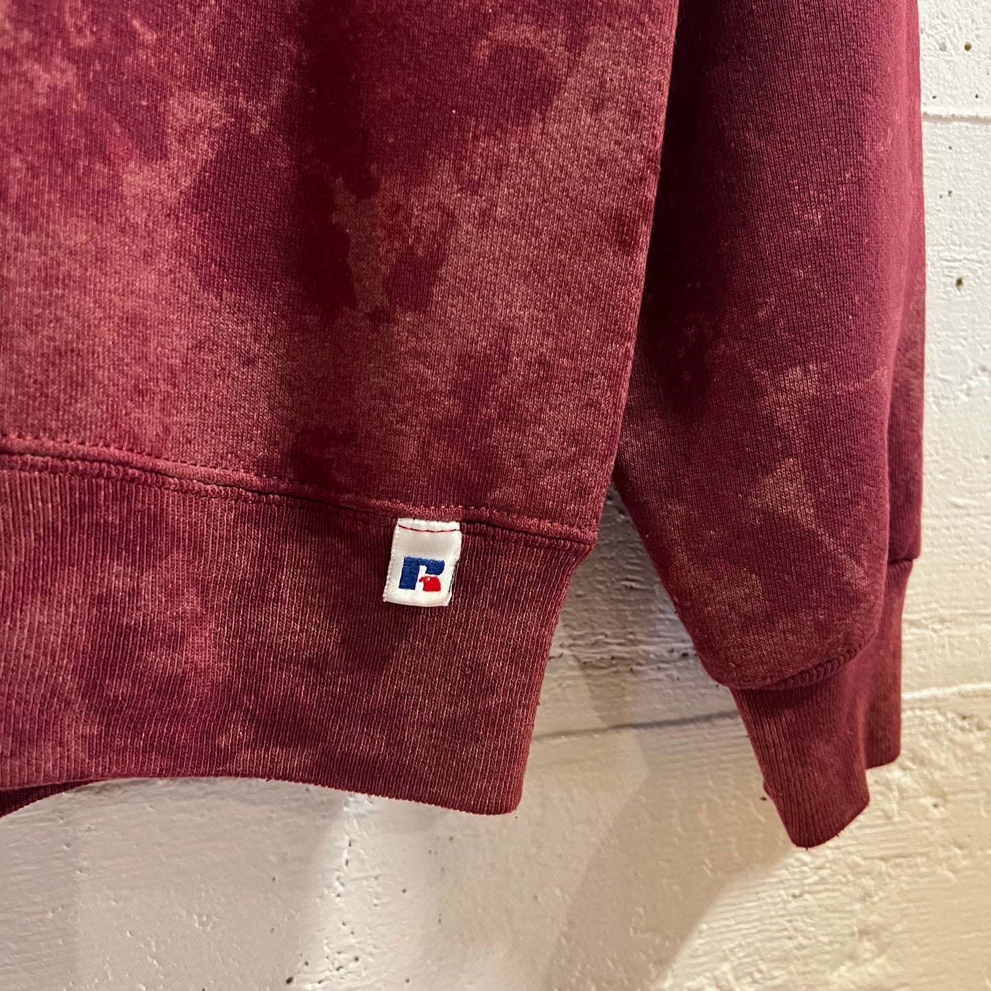 Vintage 90’s Davis County High School Mustangs Acid Washed Puff Print Crewneck Sweatshirt - Size Large - Made In USA - Maroon/Yellow