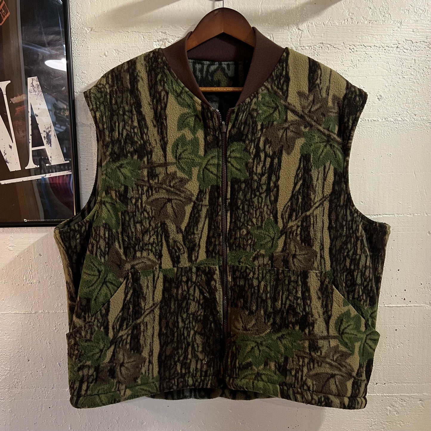 Vintage 80’s Cabelas Reversible Realtree/Trebark Camo Fleece Vest - Size 2XL - Made In USA - Earth Toned