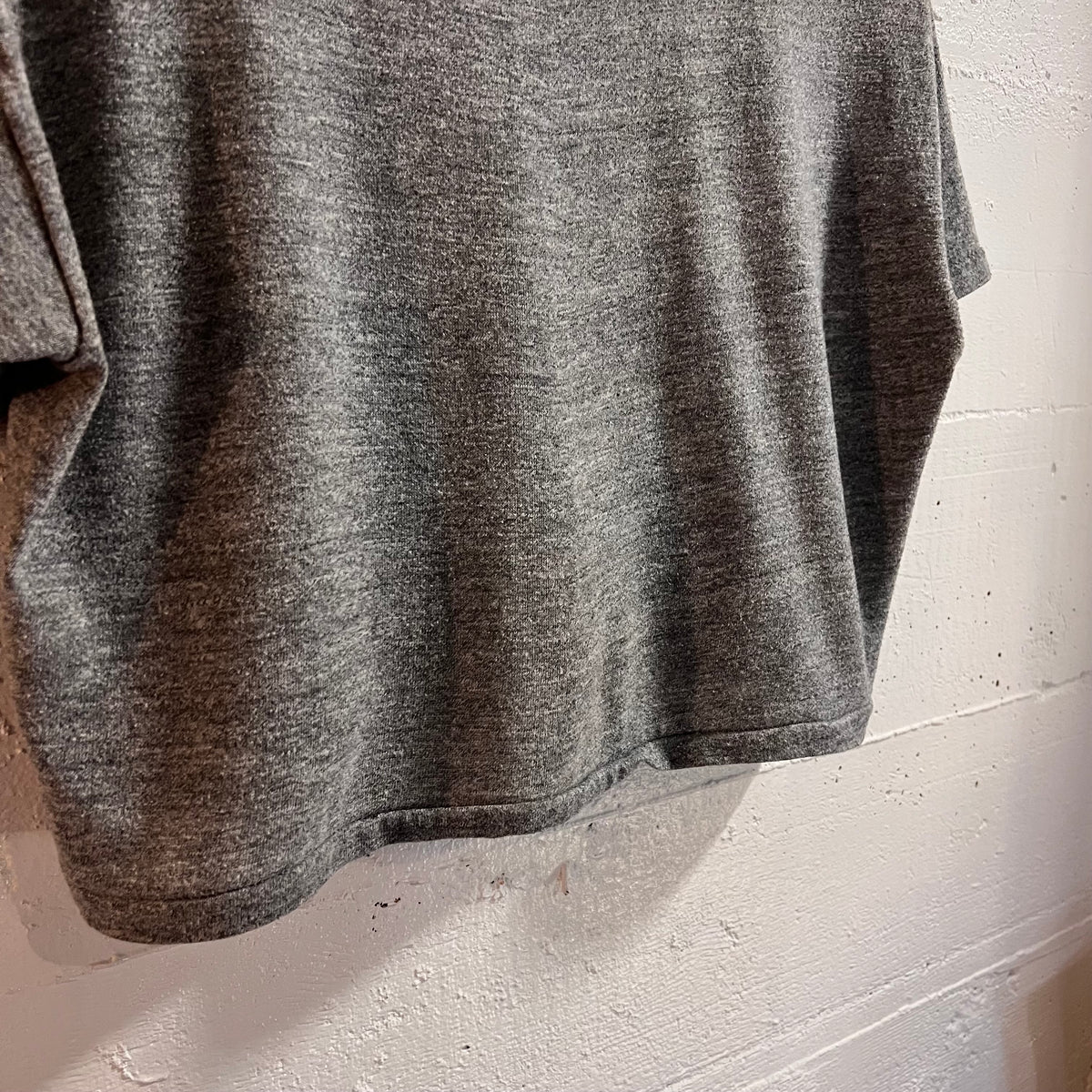 Vintage 80’s Russell Athletic Jefferson Football Cropped Baby Single Stitch T-Shirt - Size Large - Made In USA - Heather Grey/Navyi