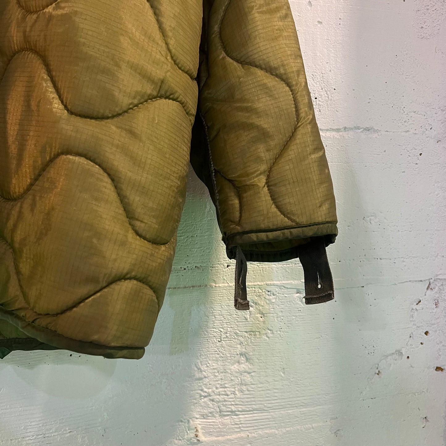 Vintage 80's U.S. Military Issue Quilted Liner Coat - Size Small - Made In USA - Olive Drab