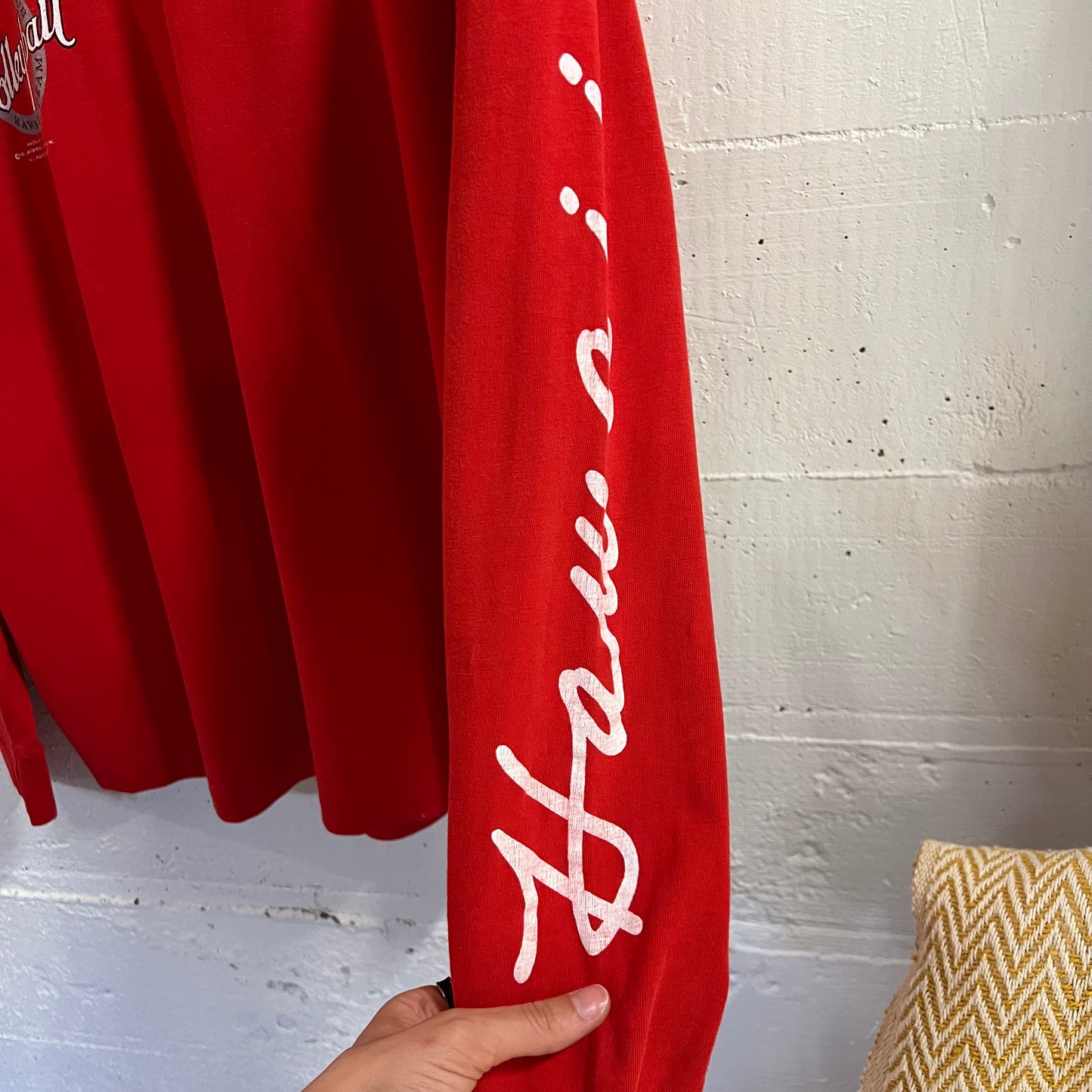 Vintage 1980's Magnum Pi 'King Kamehameha Club Volleyball Crazy Shirts Hawaii Long Sleeve Single Stitch T-Shirt - Size Large - Made In USA - Red - 100% Cotton