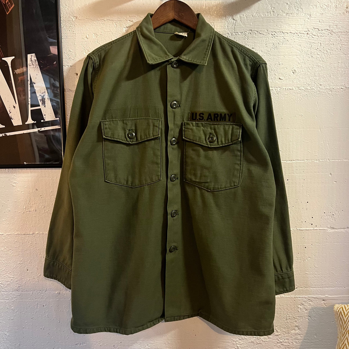 True Vintage 1970's U.S. Army OG-107 Cotton Sateen Class 1 Shirt - Size Large (16.5x32) - Made In USA - Cotton Sateen - Olive Drab