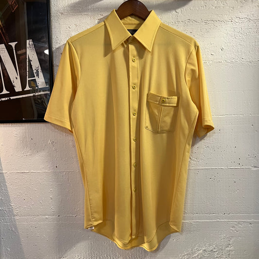 Vintage 70's JCPenney Ultressa Button Up Short Sleeve Shirt - Size Large - Pale Yellow - Made In USA