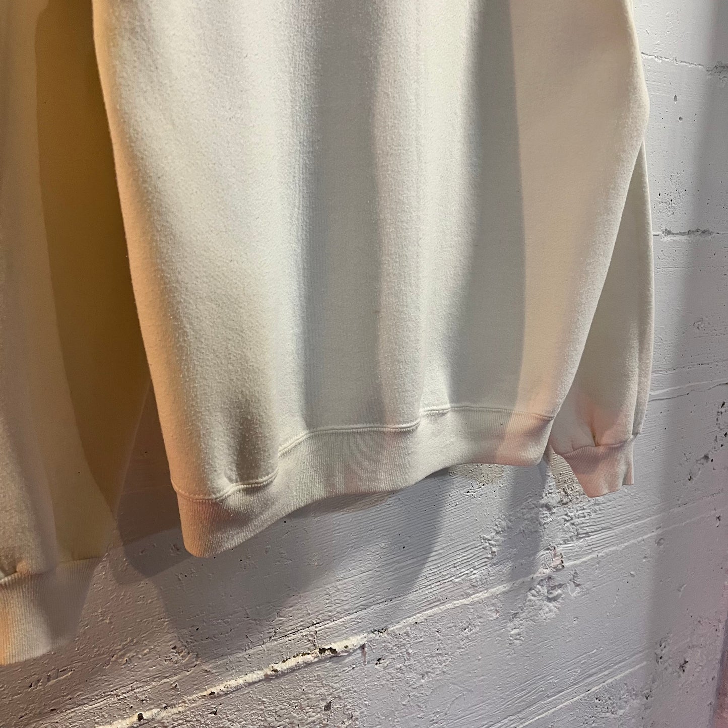 Vintage 1980's Russell Athletic 'Pirate Band-Pearl MS' Graphic Crewneck Sweatshirt - Size Large - Made In USA - White