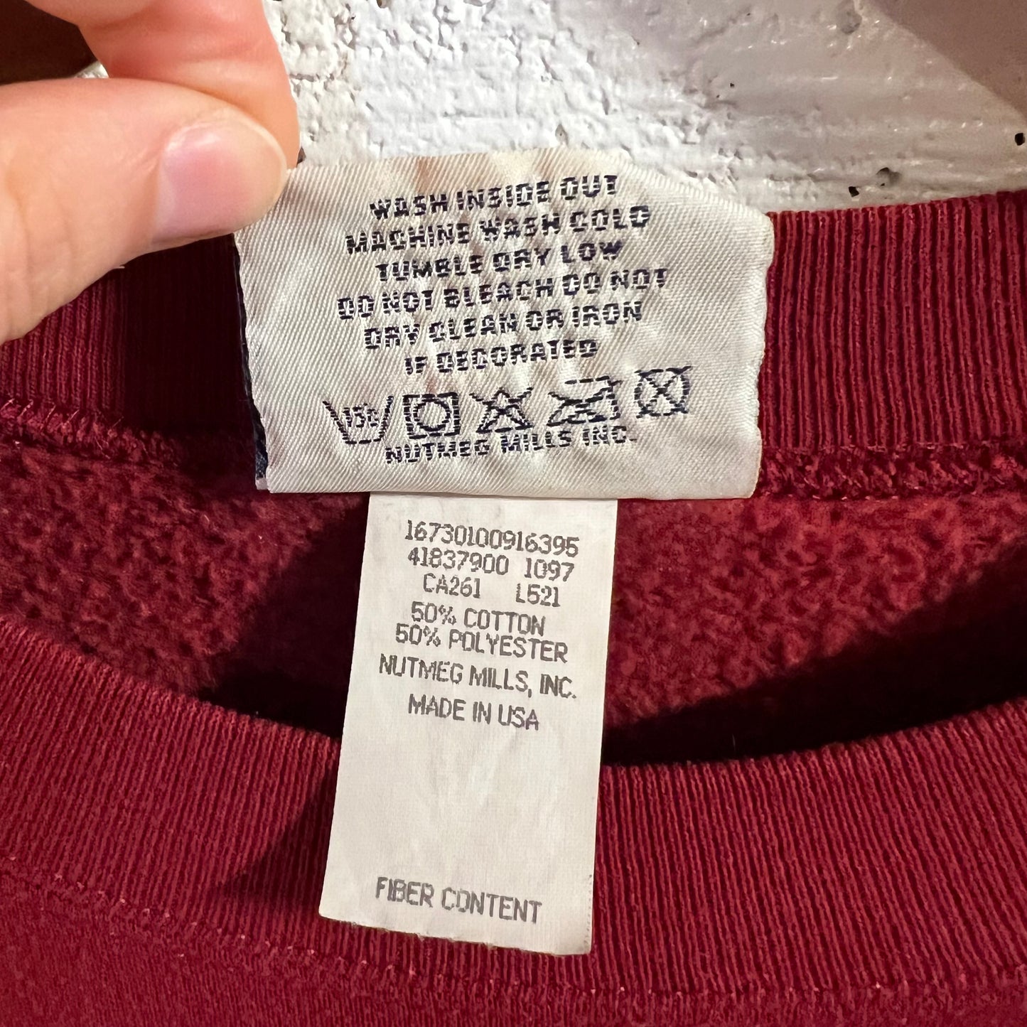 Vintage 90's WSU Cougars Embroidered Crewneck Sweatshirt - Size Large - Made In USA - Nutmeg Mills