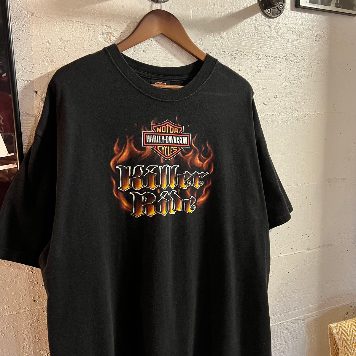 2009 Harley Davidson ‘Windy City’ Chicago Graphic T-Shirt - Size 2XL - Made In USA - Black/Mutli