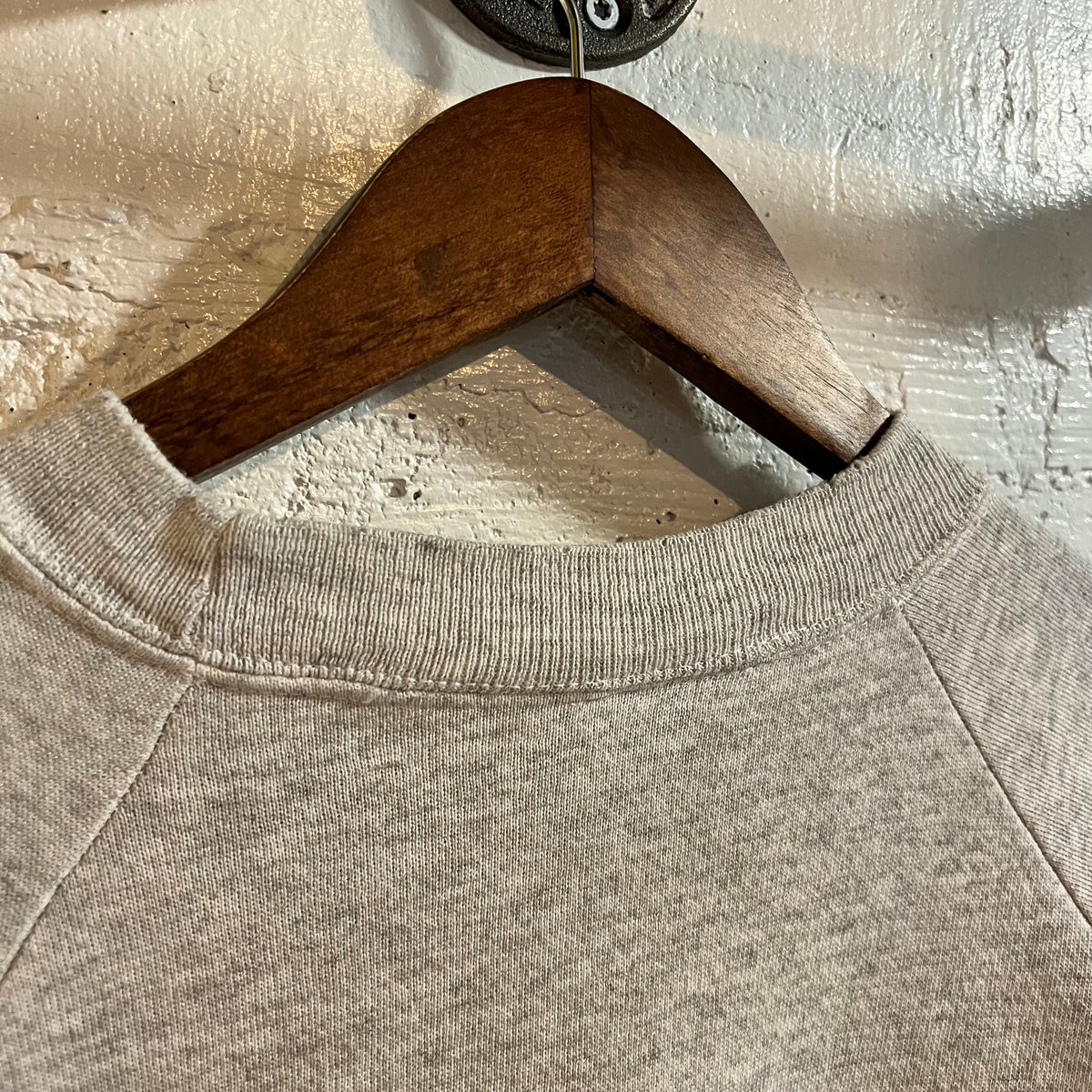 Vintage 1992 Lake Monticello, Virginia Raglan Sleeve Crewneck Sweatshirt - Size Medium - Made In USA - Heather Grey/Red/Multi