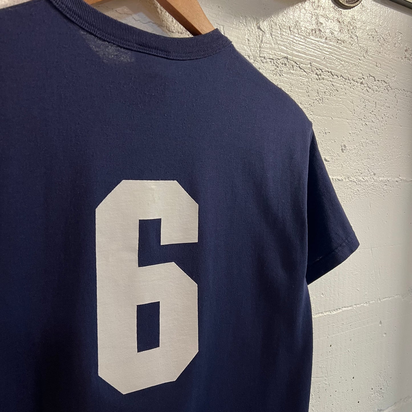 Vintage Y2K Atlanta Braves '#6' Baseball Henley T-Shirt - Size Youth Large - Navy/Red