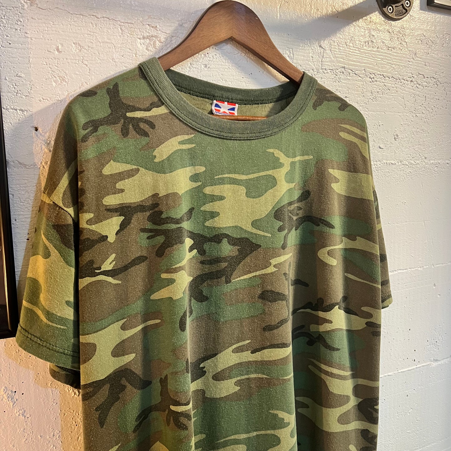 Vintage Woodland Camo Single Stitch T-Shirt - Size XL - Green/Brown/Faded Black
