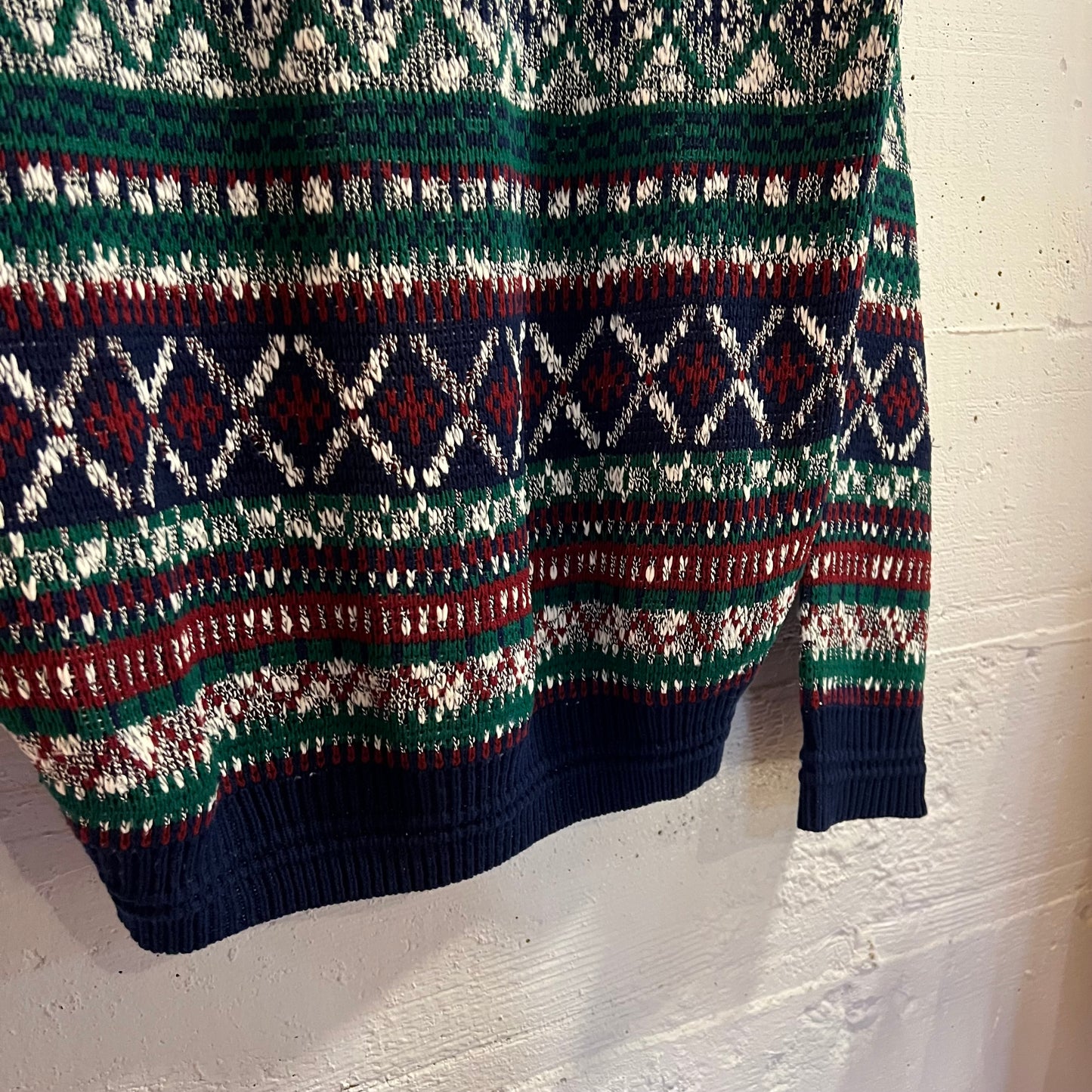 Vintage 80’s/90’s The Men’s Store At Sears Abstract Patterned Knitted Sweater - Size Large - Navy/Red/White/Green
