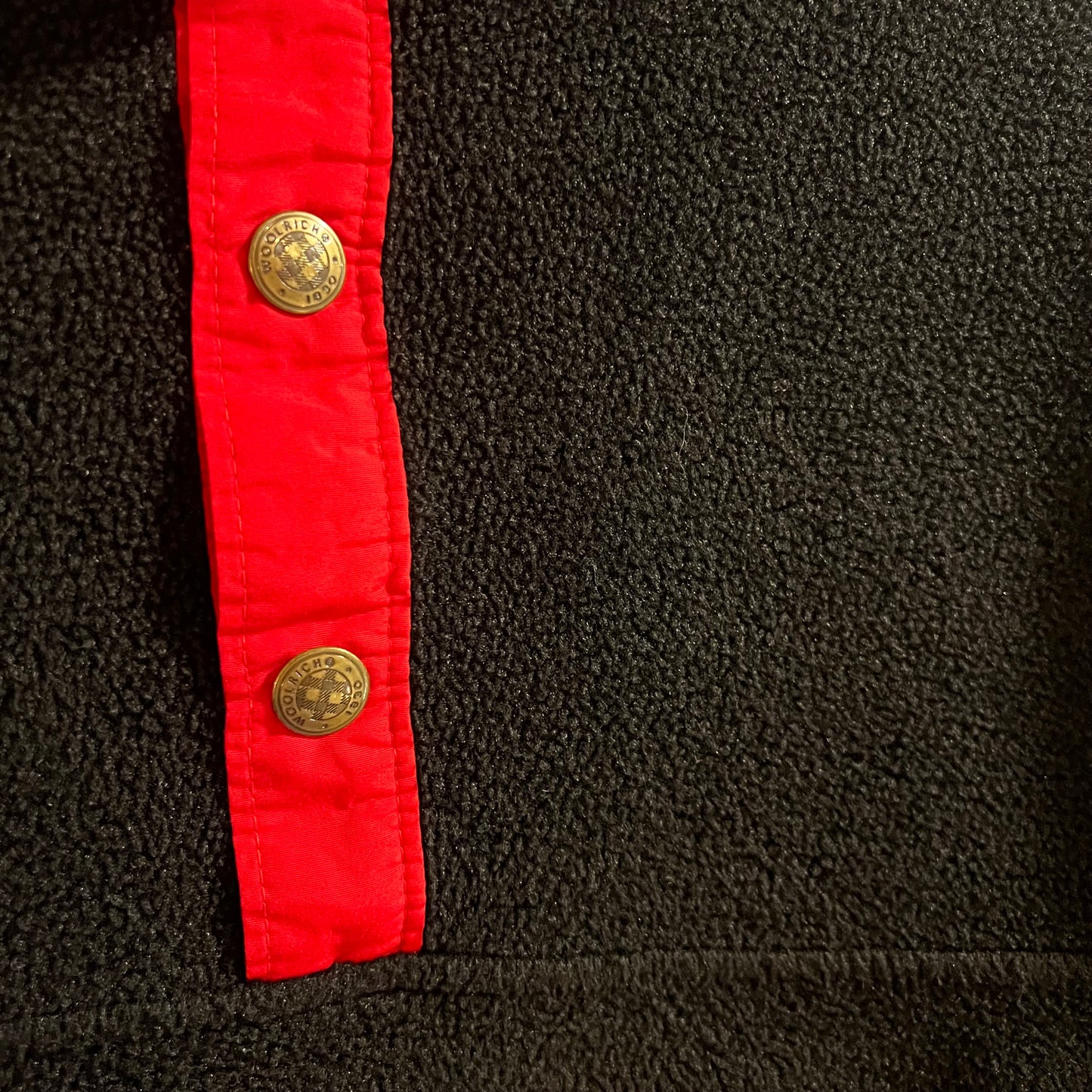 Vintage 80’s Woolrich Quarter Buttoned Fleece Pullover Jacket - Size Medium - Made In USA - Black/Red