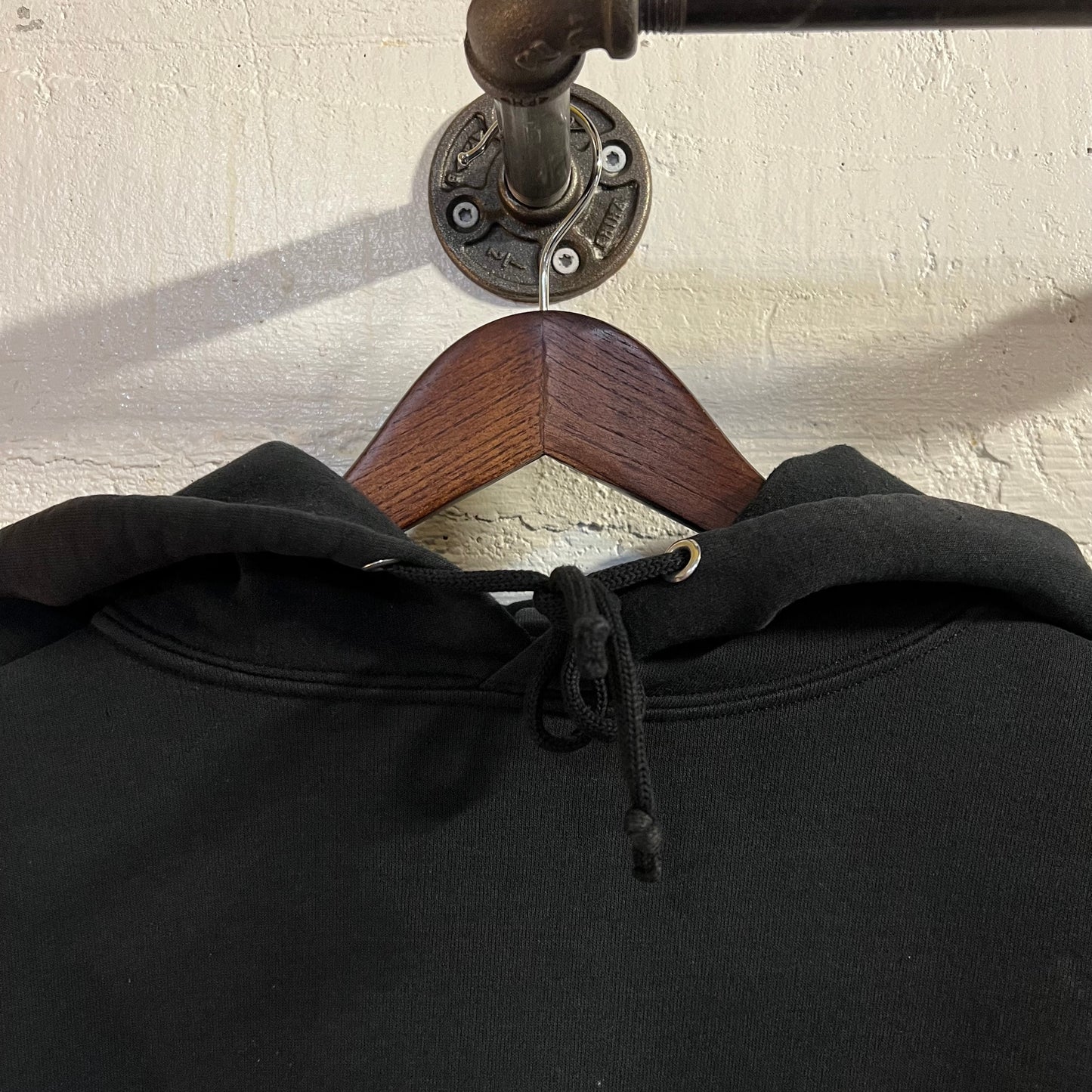 Vintage Distressed Sierra Pacific Windows Cropped Hoodie Sweatshirt - Size Large - Faded Black
