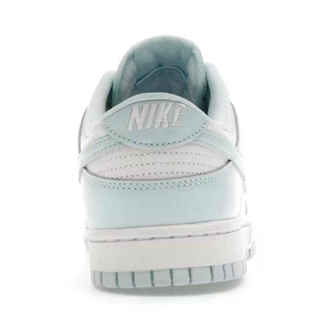 *New* Nike Dunk Low Retro 'Glacier Blue' - Size 9M/10.5W - White/Glacier-Blue - DV0833-104